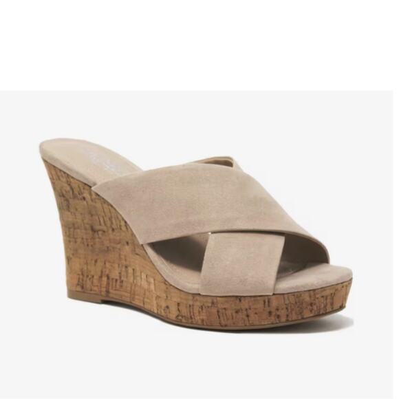 Charles by Charles David Women's Crisscross Cork Wedge Heel Sandals Size 12M - Picture 1 of 13